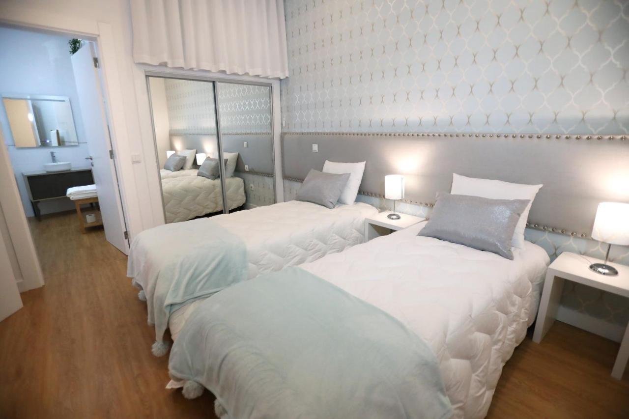 Glass Boutique - & 3*